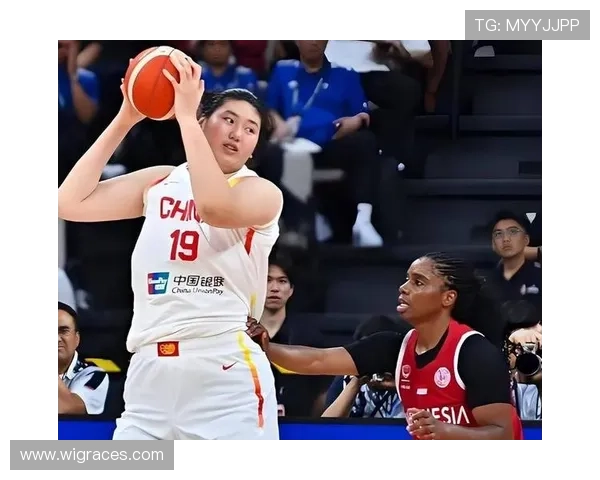 中国女篮张子宇入选FIBA新星榜 中国女篮张子宇入选FIBA新星榜